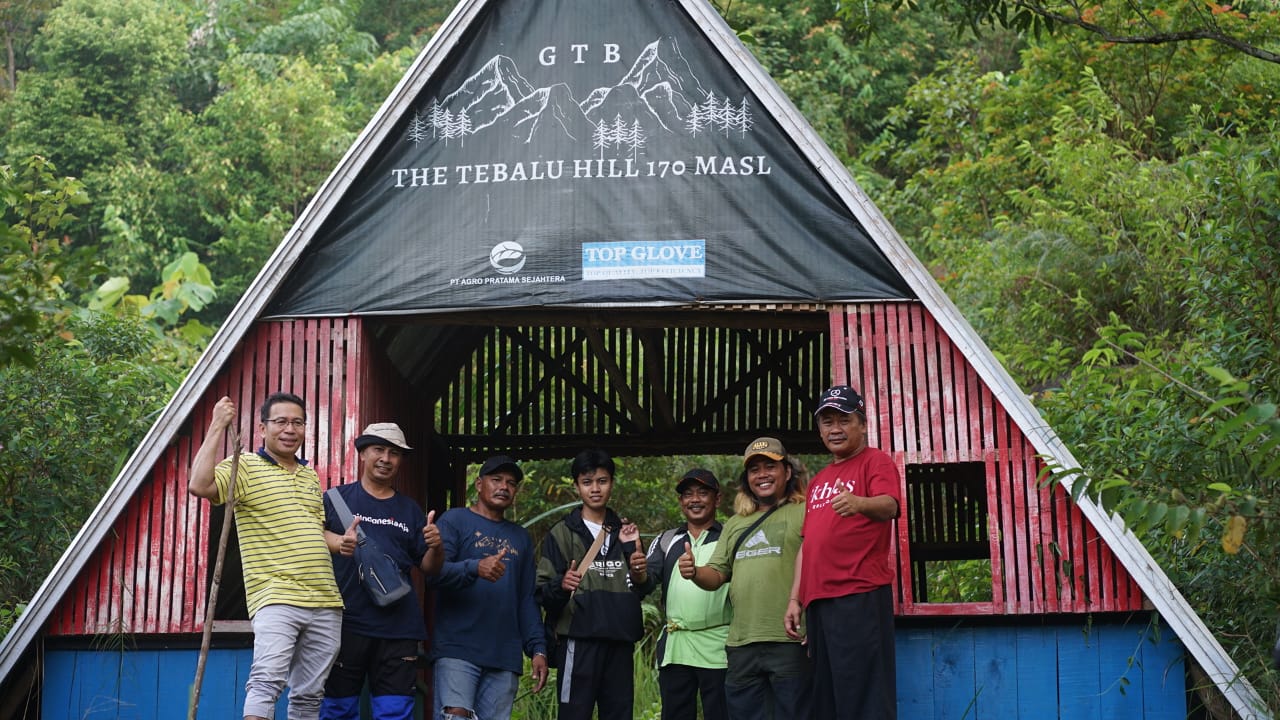 Kondisi terkini pintu gerbang mulau masuk ke tracking hiking HKm Bukit Tebalu Simpor Laki