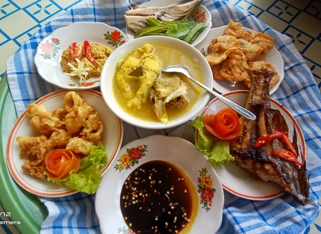 Kuliner menu makan bedulang adat Belitung