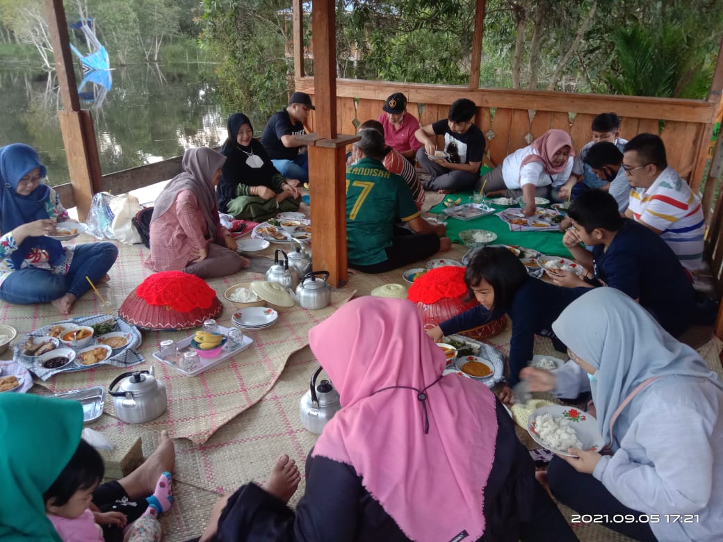 Paket Menu Makan Bedulang Full Family Group