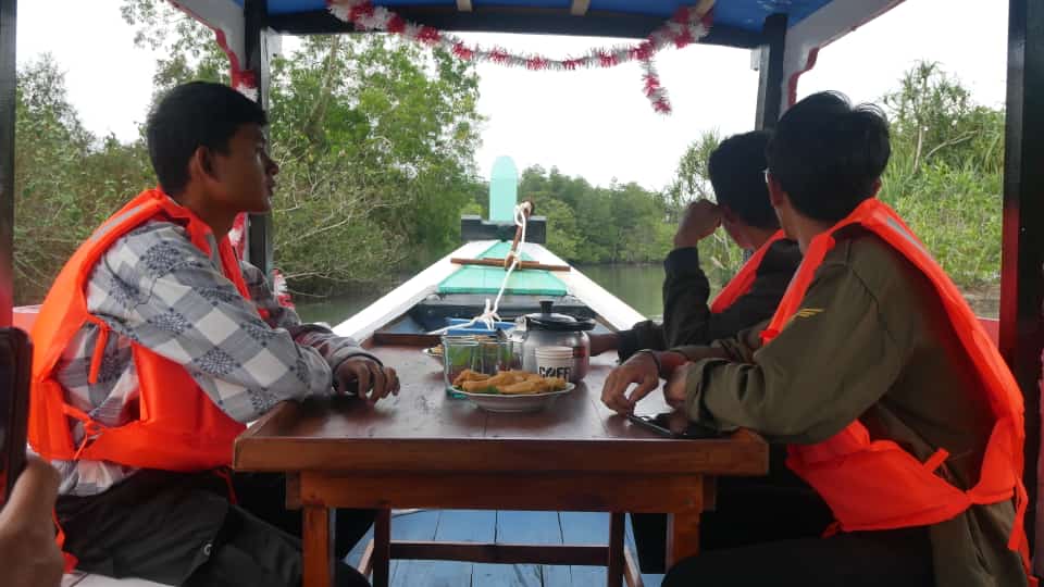 Ekowisata Telusur Mangrove, Paket Wisata Unik Terbaru Desa Wisata Kreatif Terong